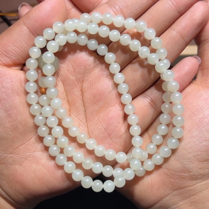 和田玉未镶嵌毛衣链