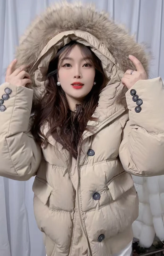韩版貉子毛大毛领羽绒服女短款加厚宽松休闲外套冬季