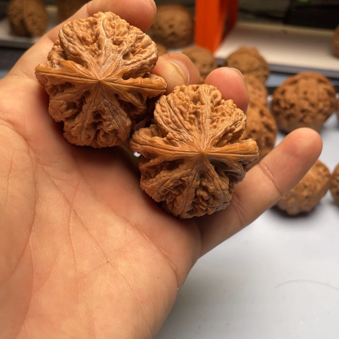 吊坠文玩核桃大粗j42