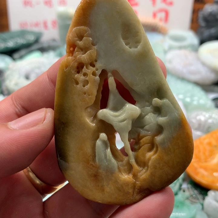 翡翠未镶嵌颈饰保真天然a货翡翠