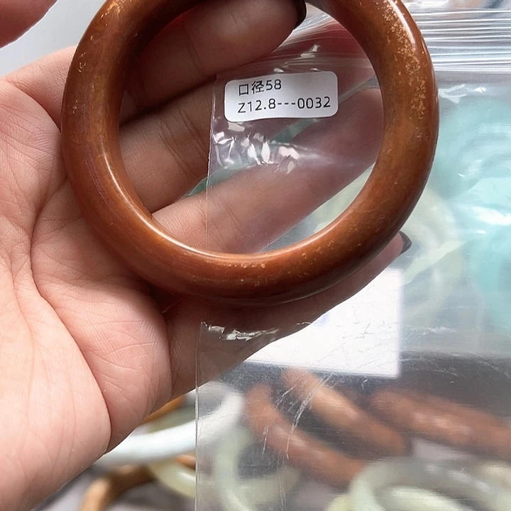 合金蛇纹石玉手镯