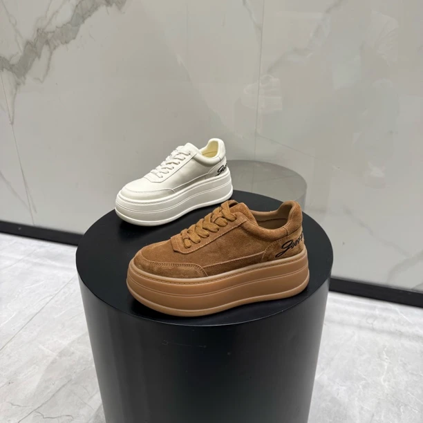 秋季新款时尚休闲鞋胶粘小白鞋低帮潮流松糕底运动休闲鞋板鞋百搭