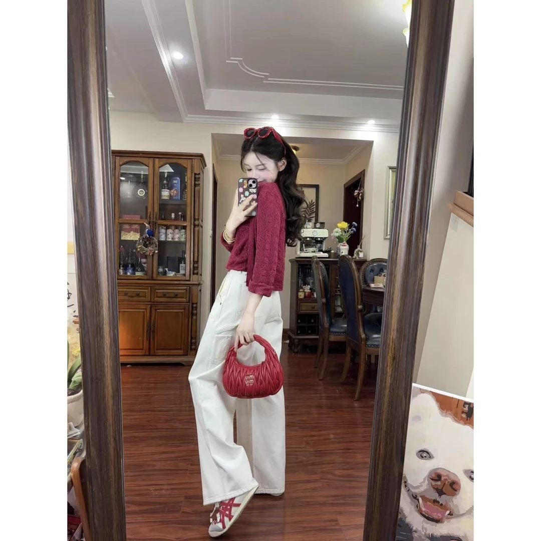 2025秋装新款小个子独特漂亮时尚高级感红色针织开衫背心裤子套装