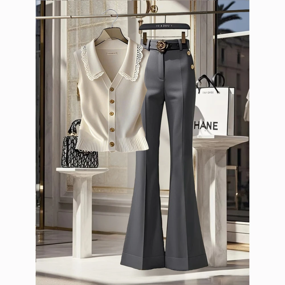 早秋阔太太时髦女装洋气白色蕾丝花边针织衫高腰直筒微喇裤两件套