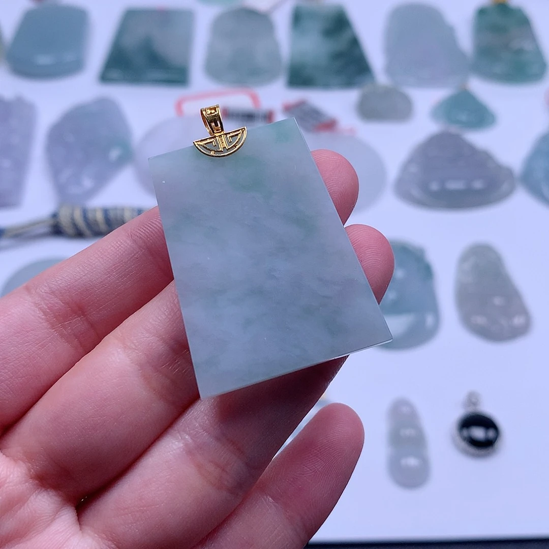 翡翠未镶嵌颈饰翡翠8