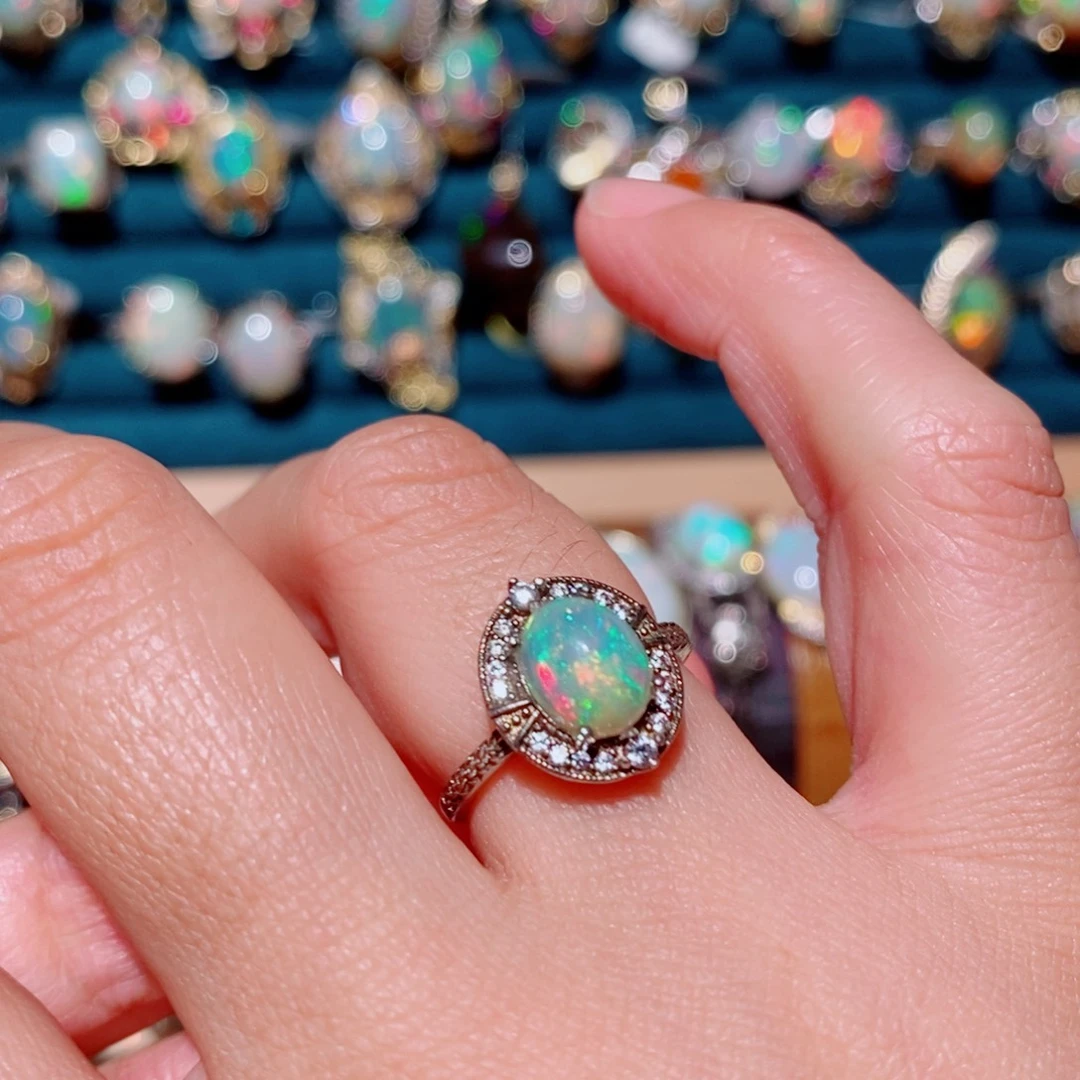 银S925镶嵌欧泊戒指