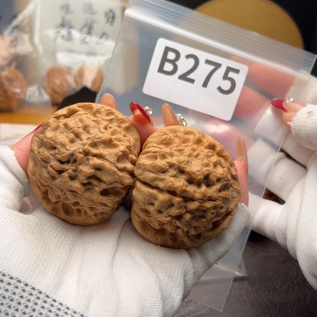 文玩核桃把件如*观52龙鼎b 275