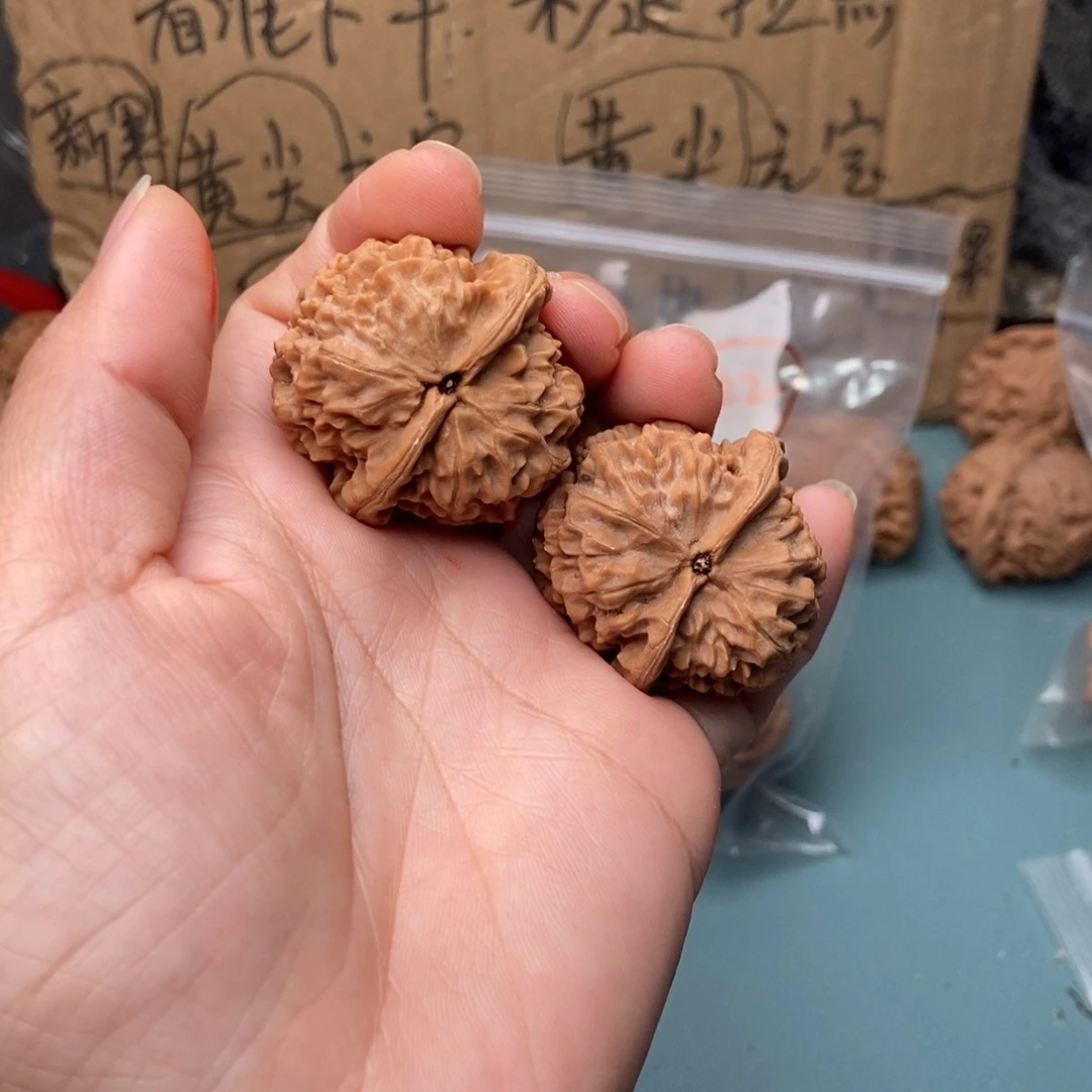 X***n吊坠文玩核桃玉玺123