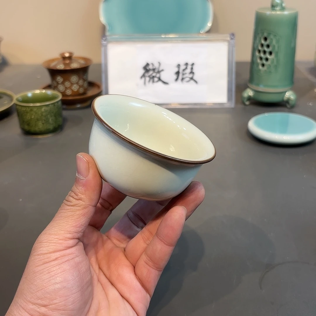 瓷片龙泉青瓷福利青瓷