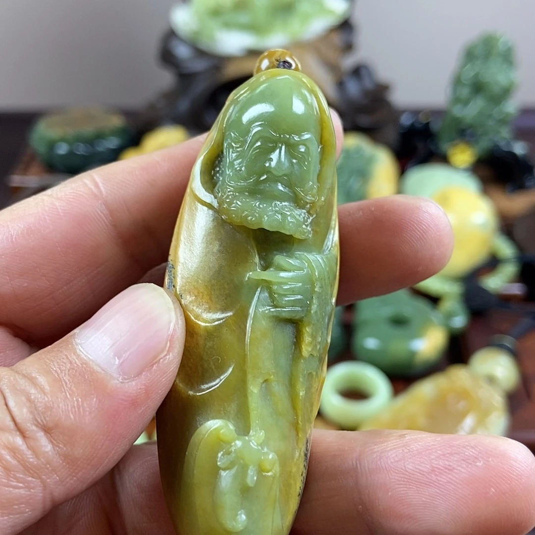 入***画岫岩河磨玉（透闪石质玉）未镶嵌珠宝奇石