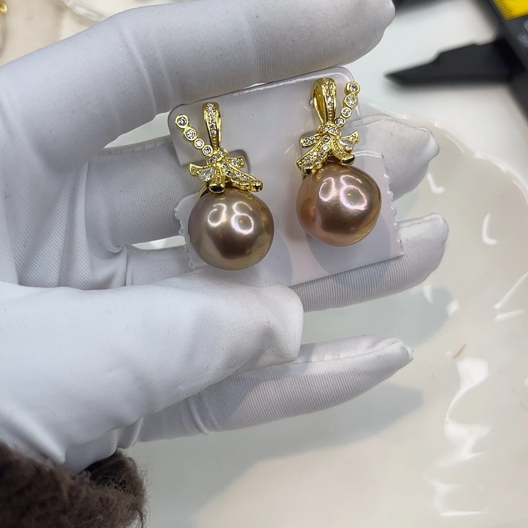 合金耳饰淡水珍珠