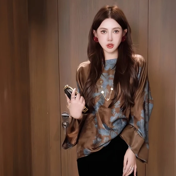 2025秋季复古国潮风盘扣上衣气质减龄新款新中式凤栖牡丹定制款