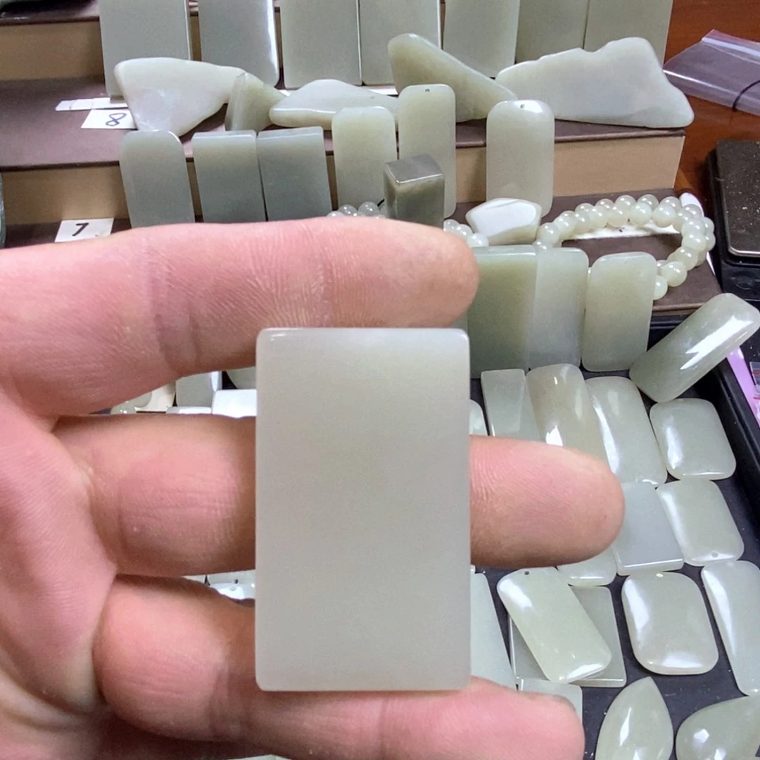 颈饰未镶嵌和田玉吉****p02