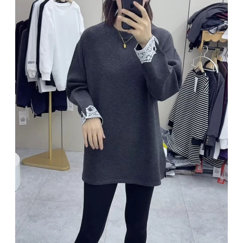 萱贝纯大码设计感拼接蕾丝长袖T恤女2026春季新款显瘦内搭打底衫