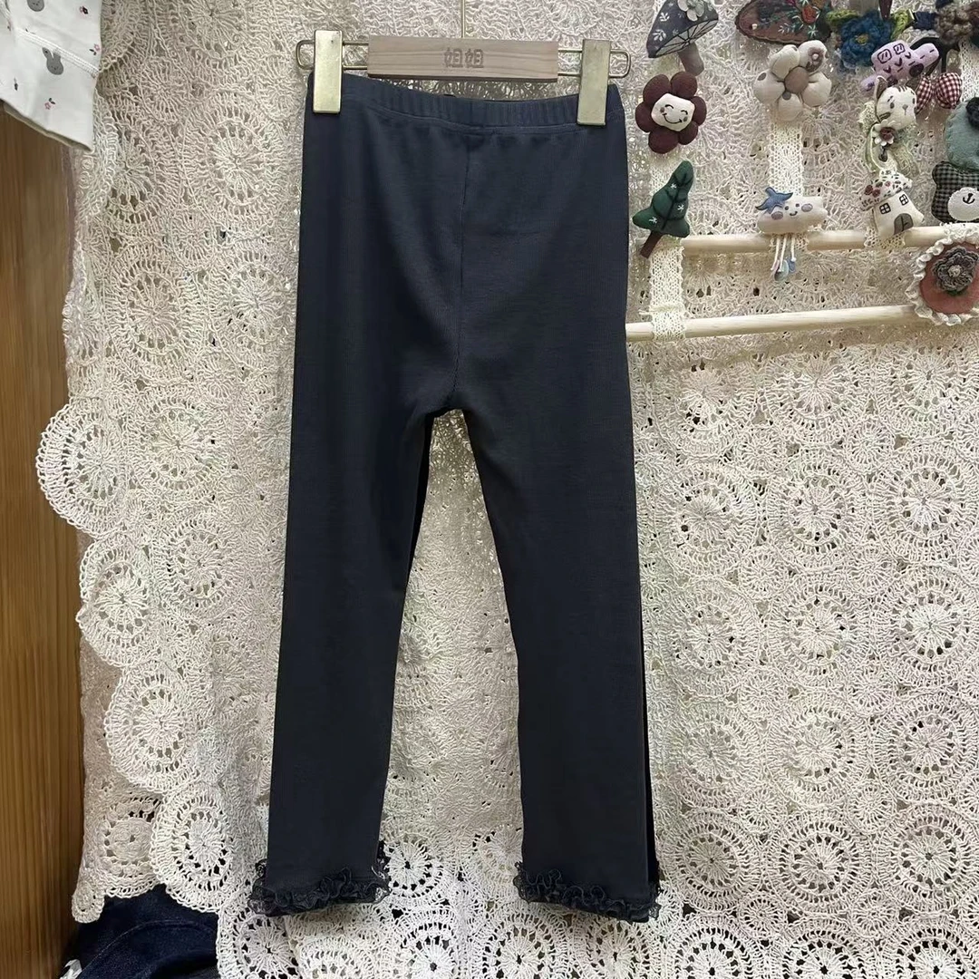 2025秋款儿童萌娃穿搭深灰色脚口蕾丝打底裤-sy3448