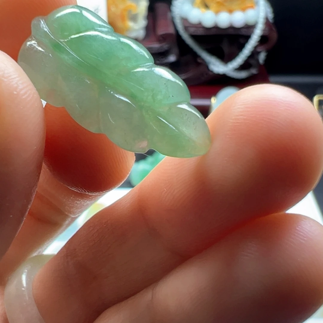 颈饰未镶嵌翡翠缅甸翡翠A货