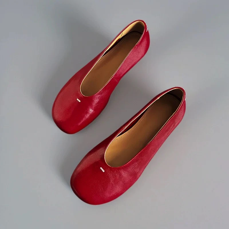BELL&CC红色芭蕾舞鞋女2025新款软底软面浅口真皮单鞋平底一脚蹬