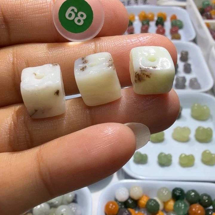未镶嵌和田玉珠宝半成品