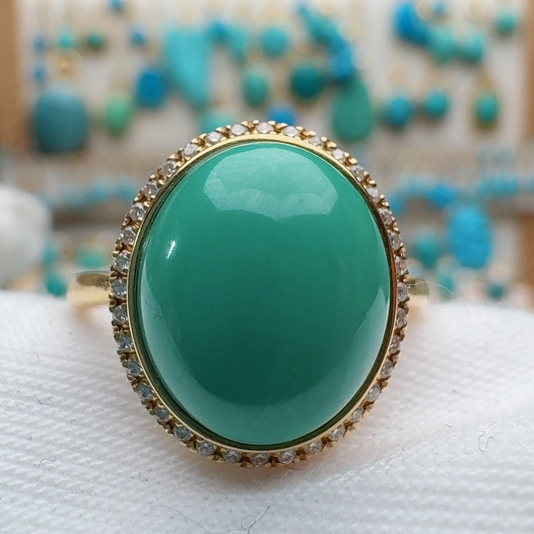 绿松石18K金镶嵌戒指