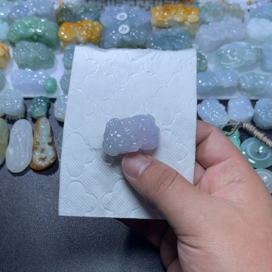 翡翠未镶嵌颈饰天然