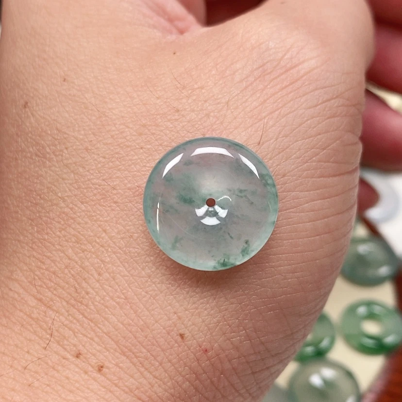 【闪购商品】翡翠未镶嵌吊坠(不含链)