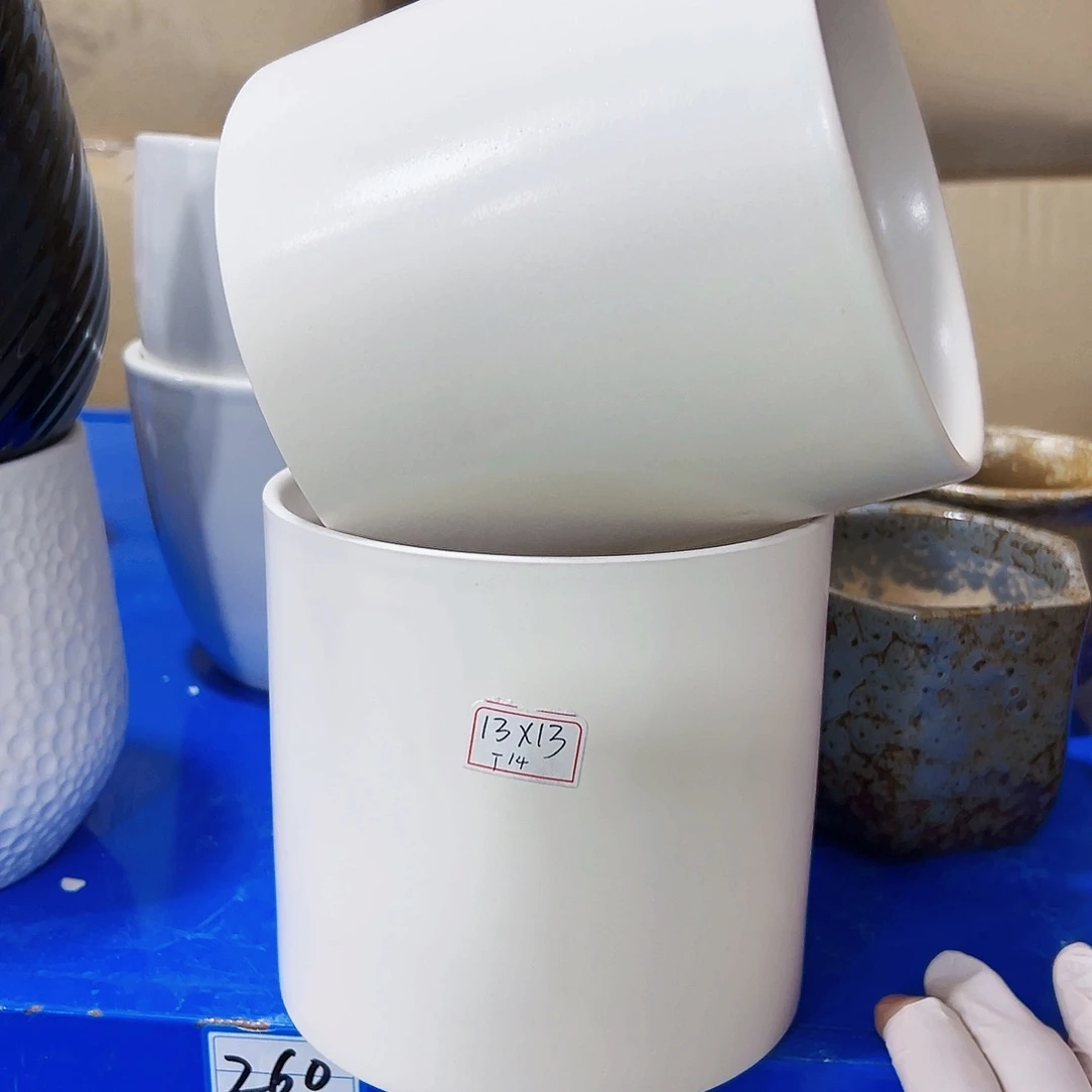 有孔外贸尾单陶瓷花盆凑单10米包邮