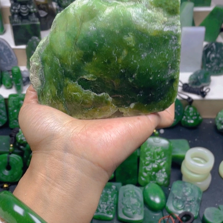 和田玉未镶嵌珠宝半成品