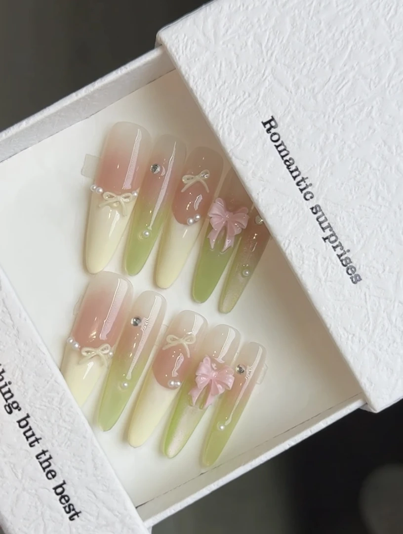 AiQ穿戴甲4.0蝴蝶结法式（不带盒子）