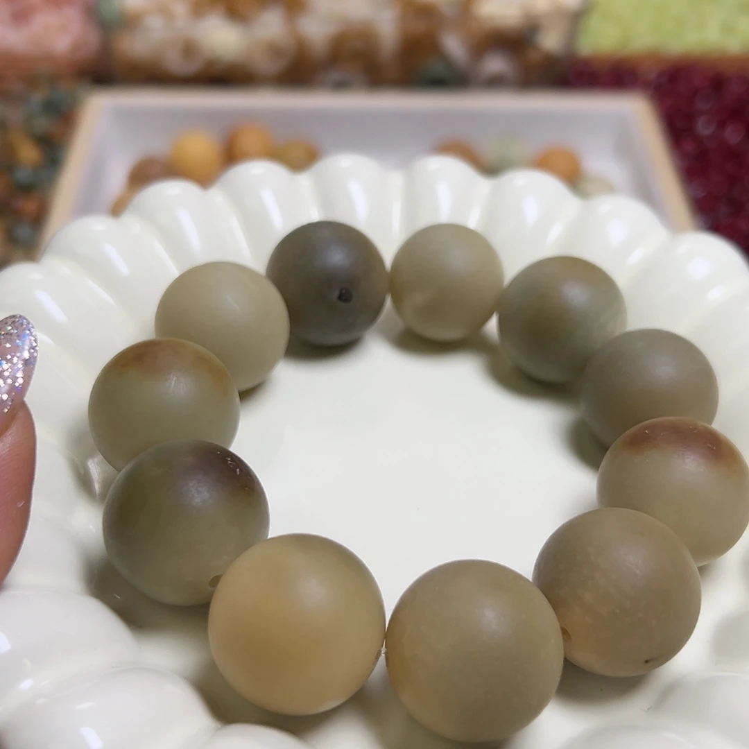 菩提根/象牙果吊坠瑕疵22磨沙串一条