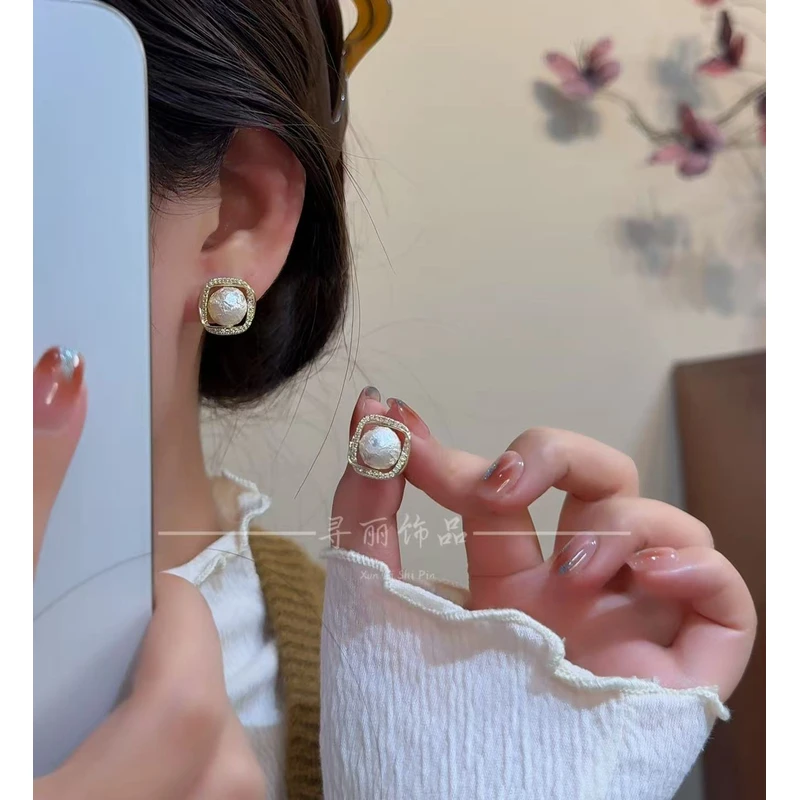 铜合金耳饰 百搭轻奢几何方圈棉花珠耳钉