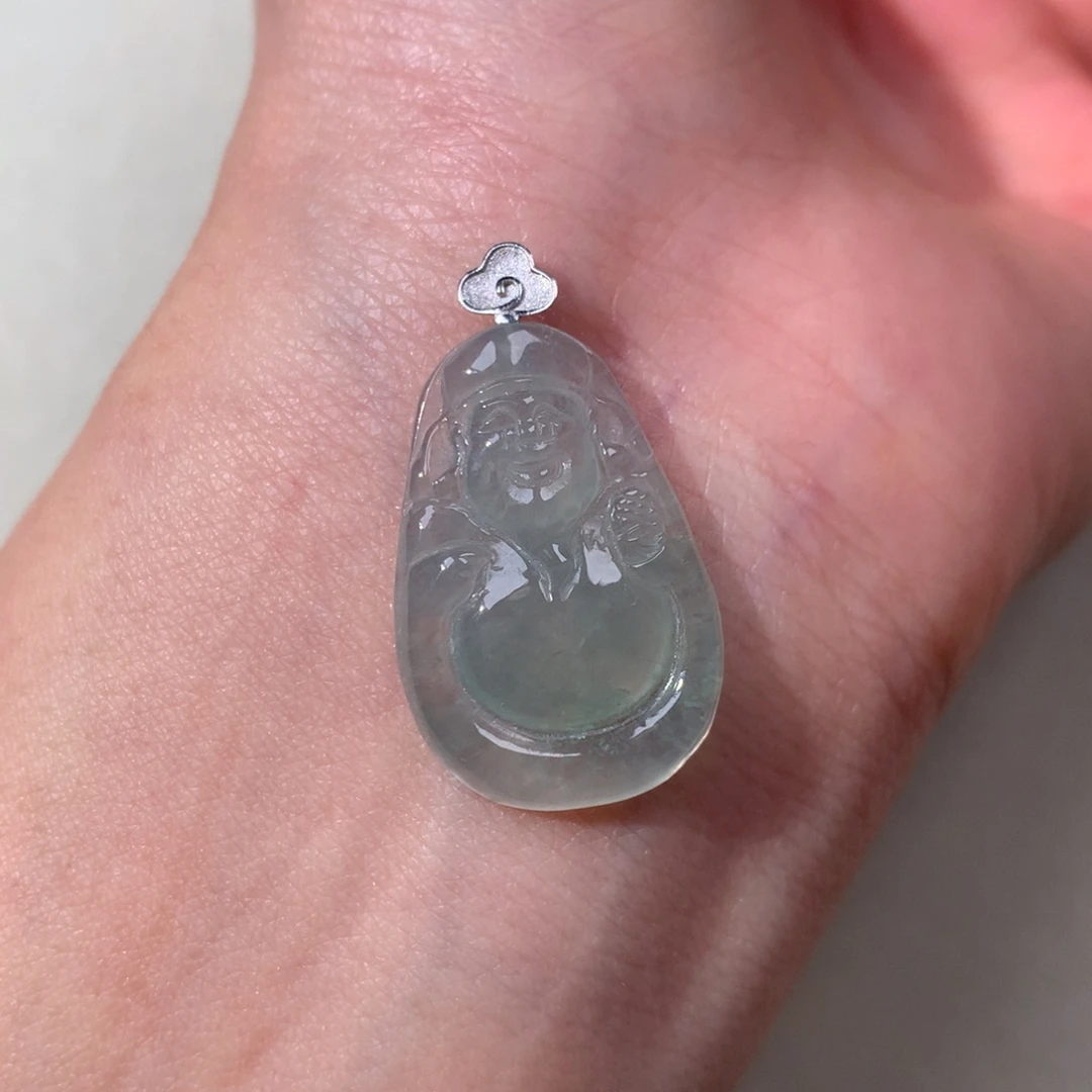 翡翠18K金镶嵌颈饰财爷