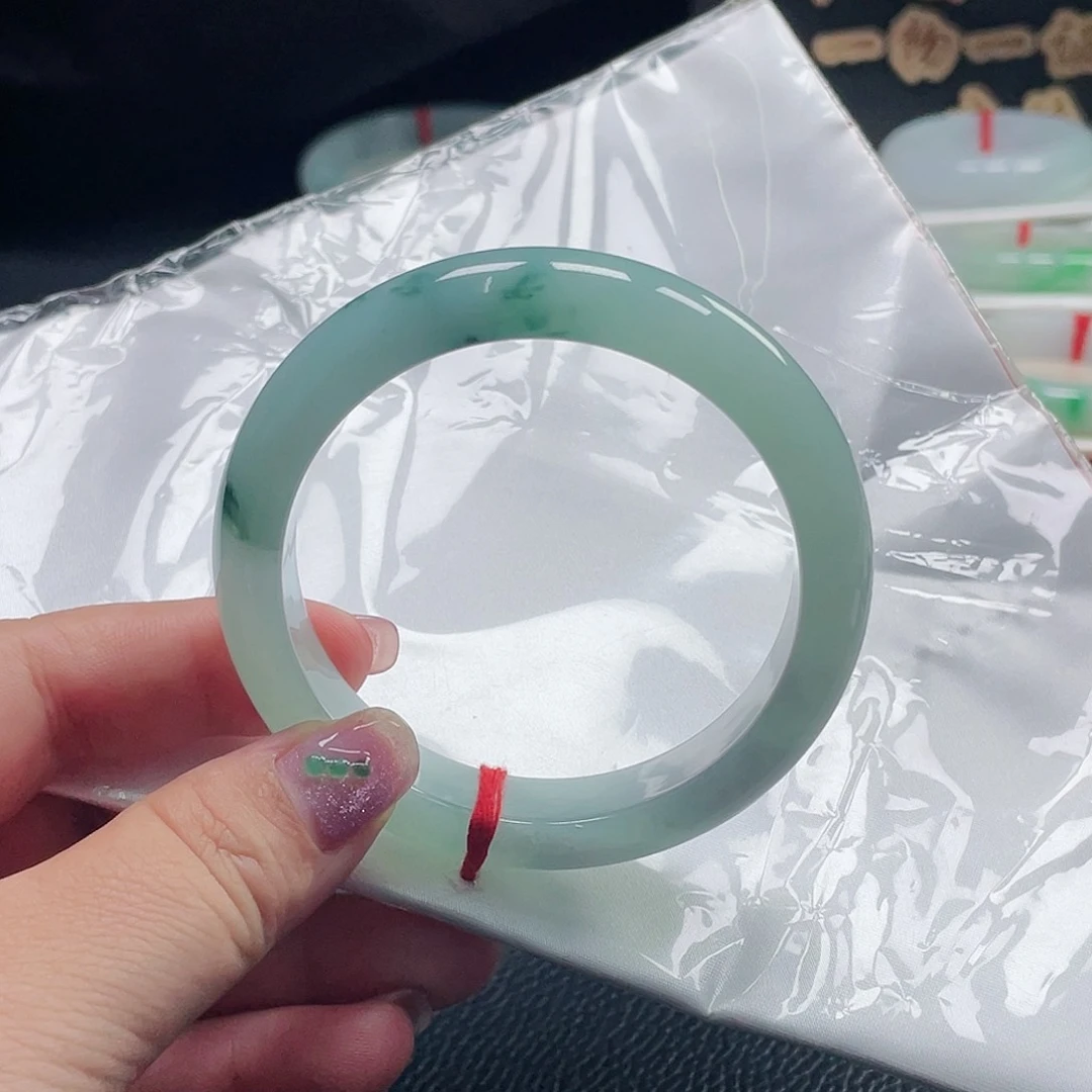 未镶嵌手镯（圆镯）翡翠缅甸翡翠手镯58圈