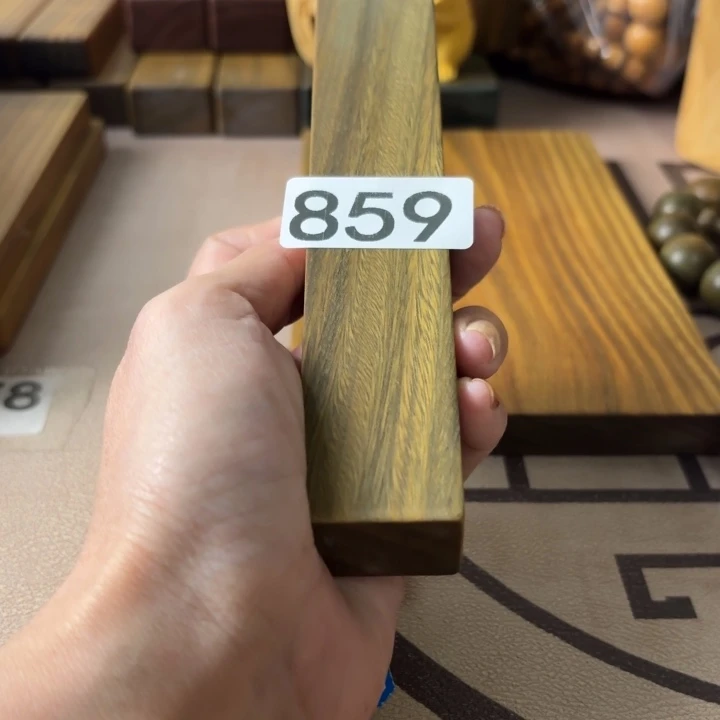 维腊木（绿檀）A*p0000000000