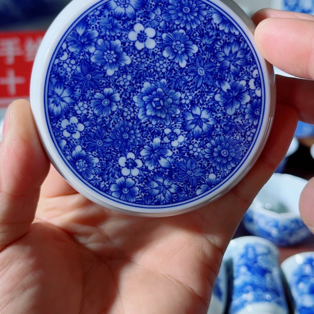 杯子手工手绘的陶瓷一