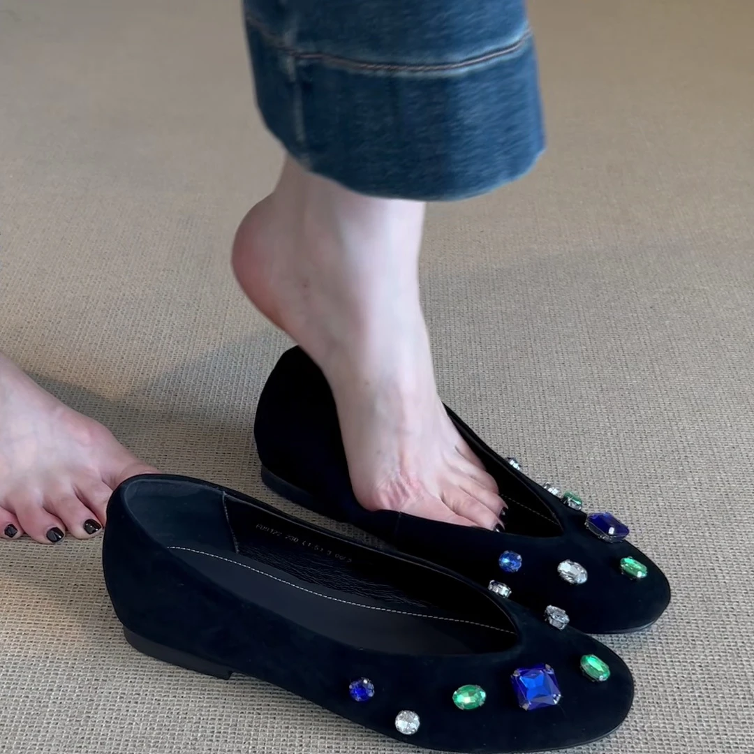 软羊皮！2025新款法式复古风圆头不规则水钻浅口单鞋舒适粗跟鞋女