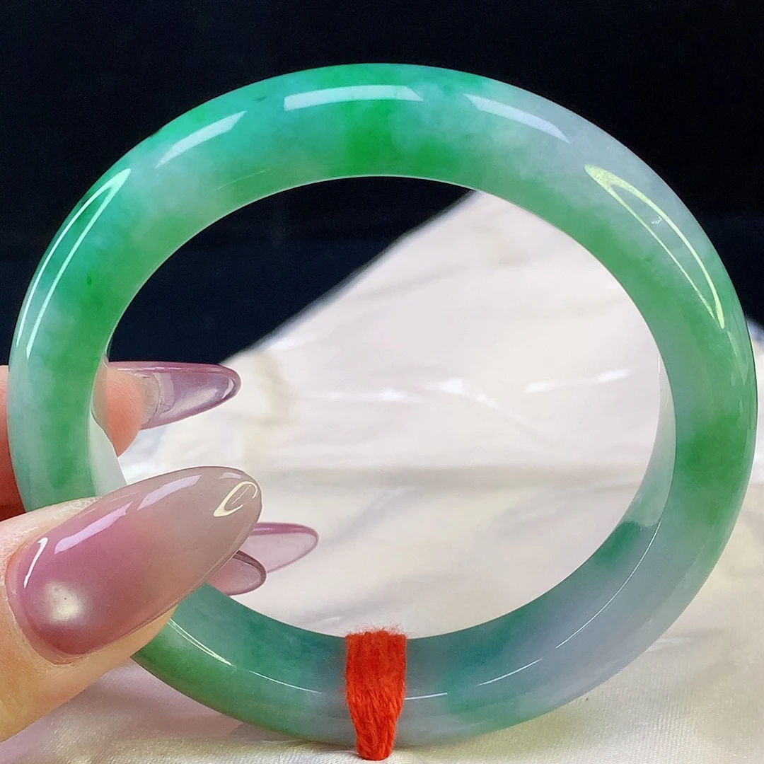 翡翠手镯未镶嵌天然翡翠2069