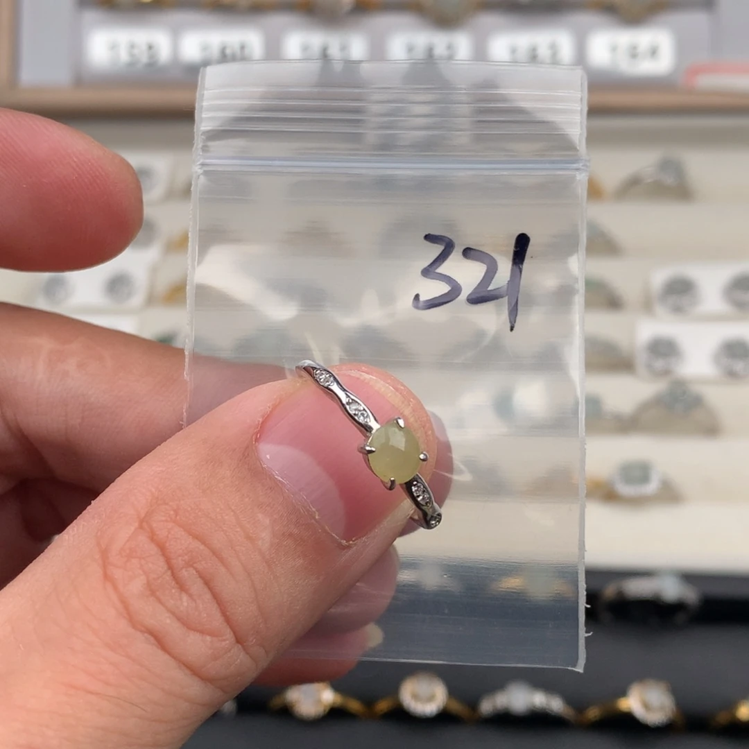 翡翠银S925镶嵌戒圈321