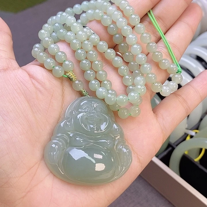 吊坠(赠链)未镶嵌和田玉