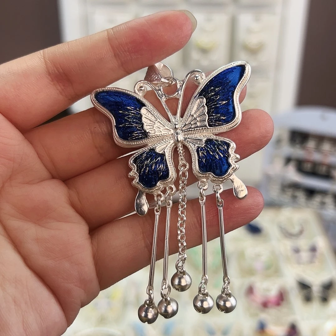 布艺合金蝴蝶吊坠
