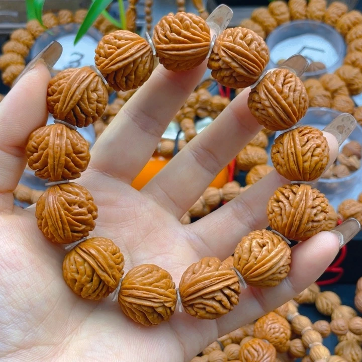 刺龙。红红火火。红红火火