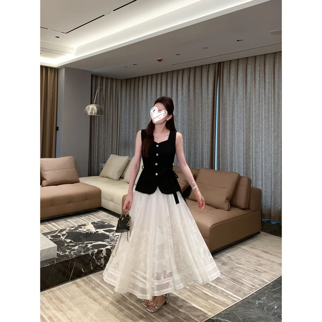【缪斯女神】气质无袖收腰显瘦上衣+重工蕾丝半身长裙两件套21237