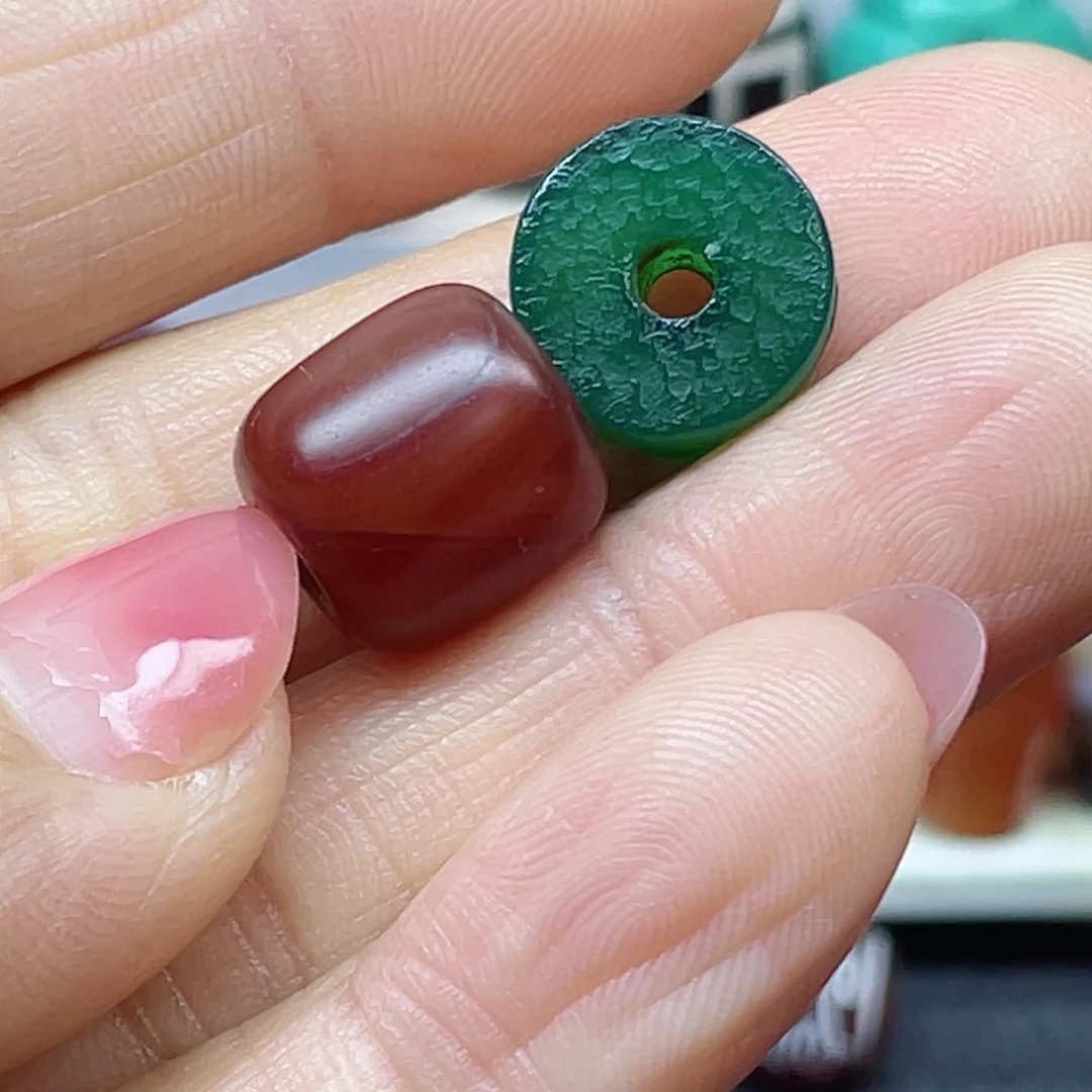 玛瑙/玉髓吊坠未镶嵌常*