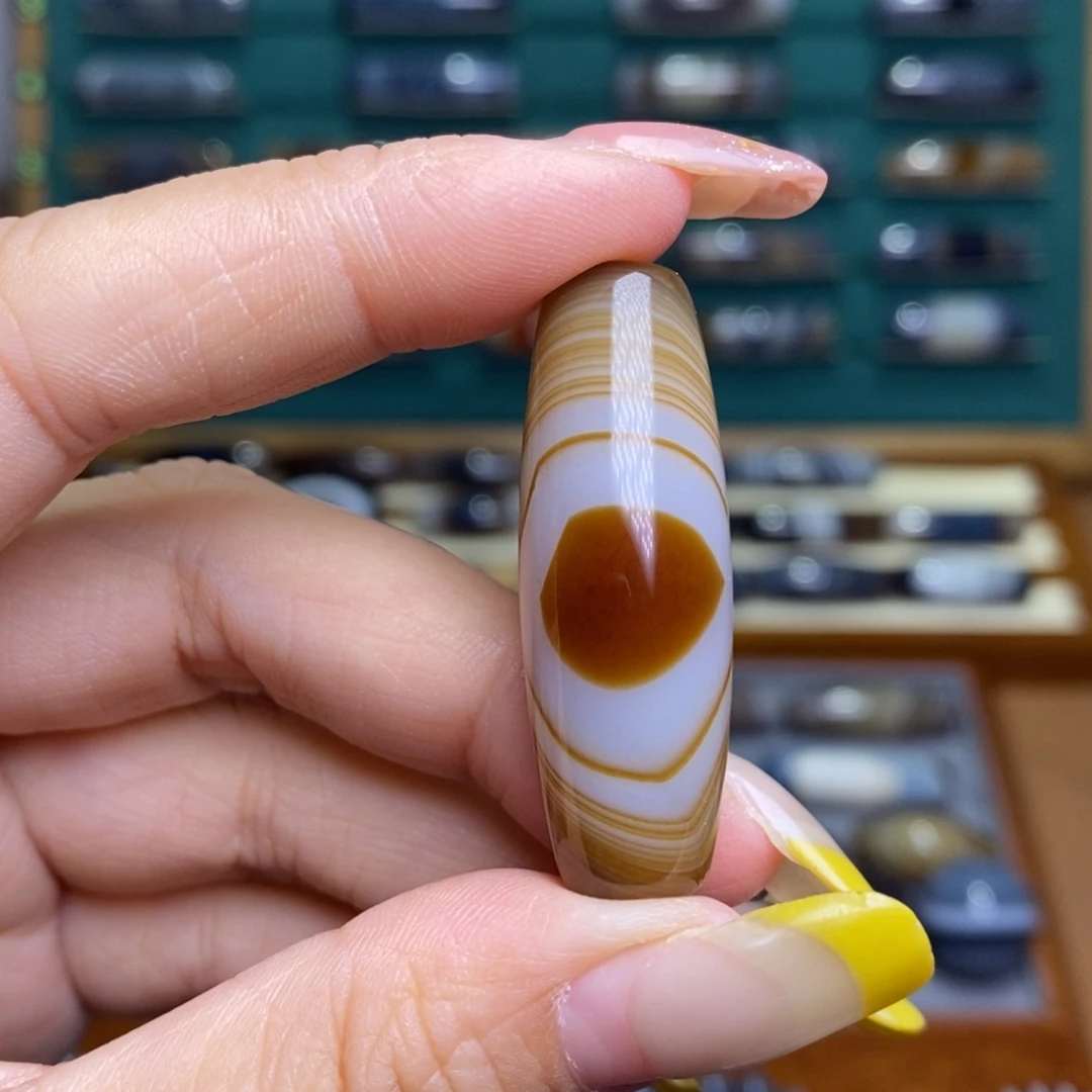 玛瑙/玉髓未镶嵌珠宝半成品