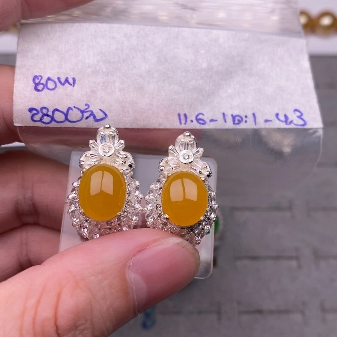 定制翡翠未镶嵌缅甸翡翠