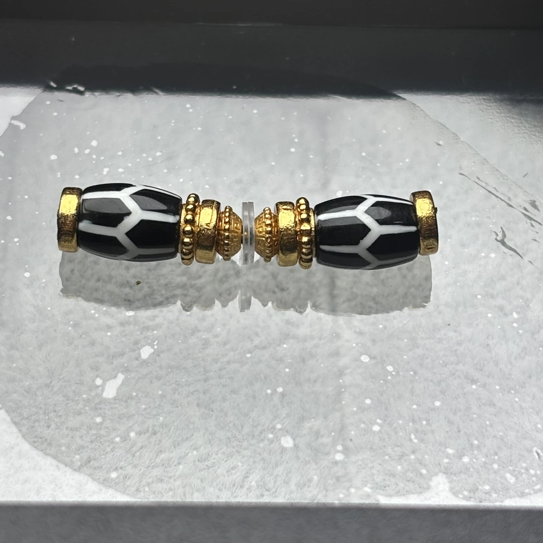 富甲珠金刚虎牙水波纹玛瑙桶珠隔珠