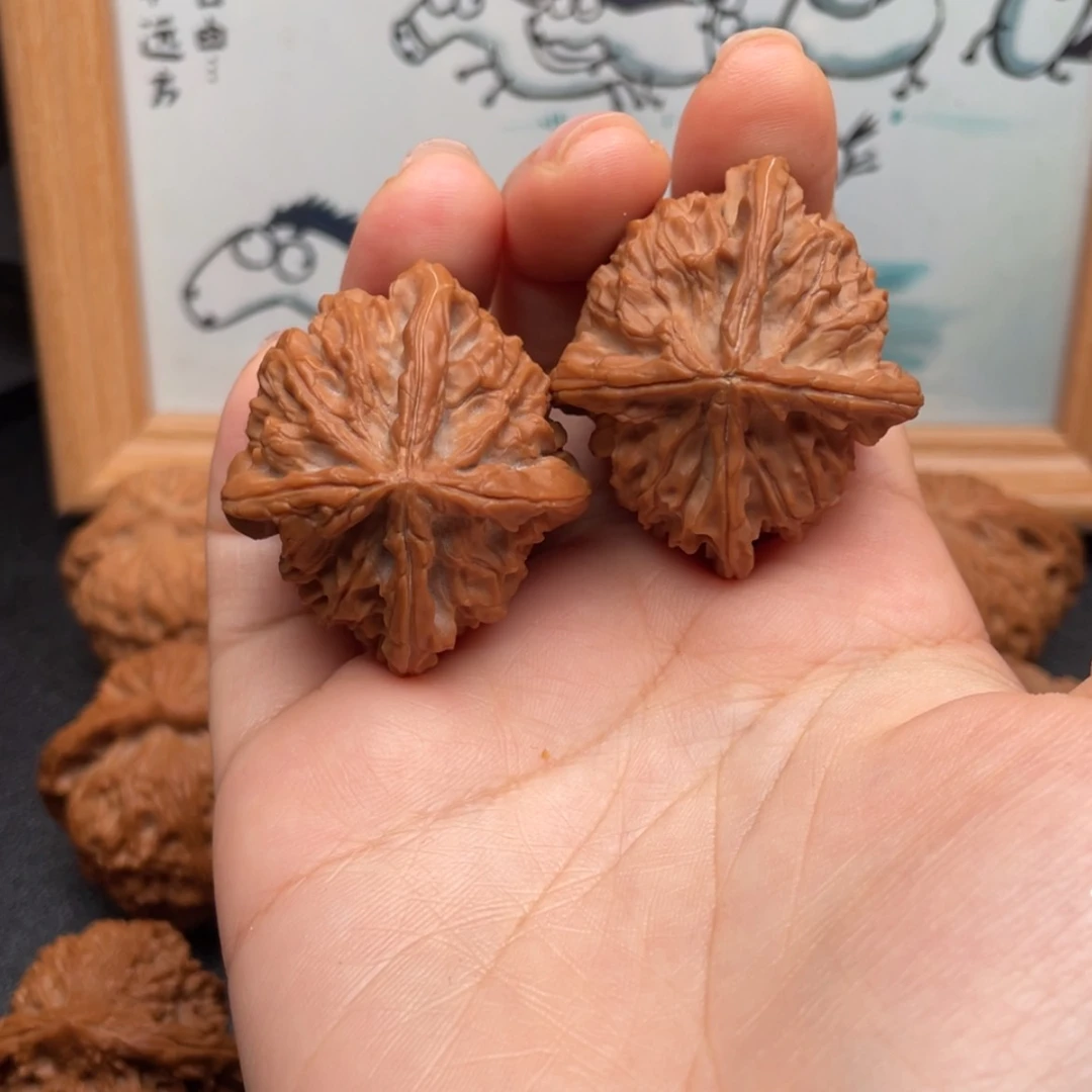 【闪购商品】文玩核桃吊坠39玉玺四棱微微修