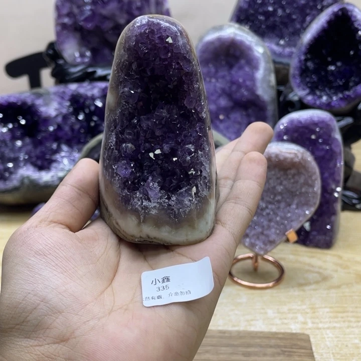 未镶嵌大型摆件（非配饰）紫晶