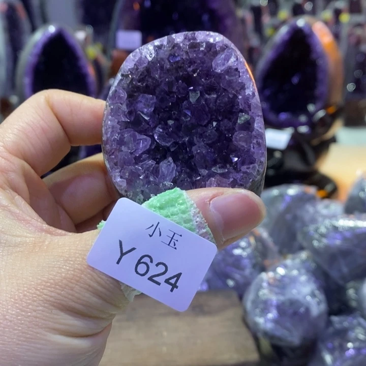 水晶摆件未镶嵌摆件