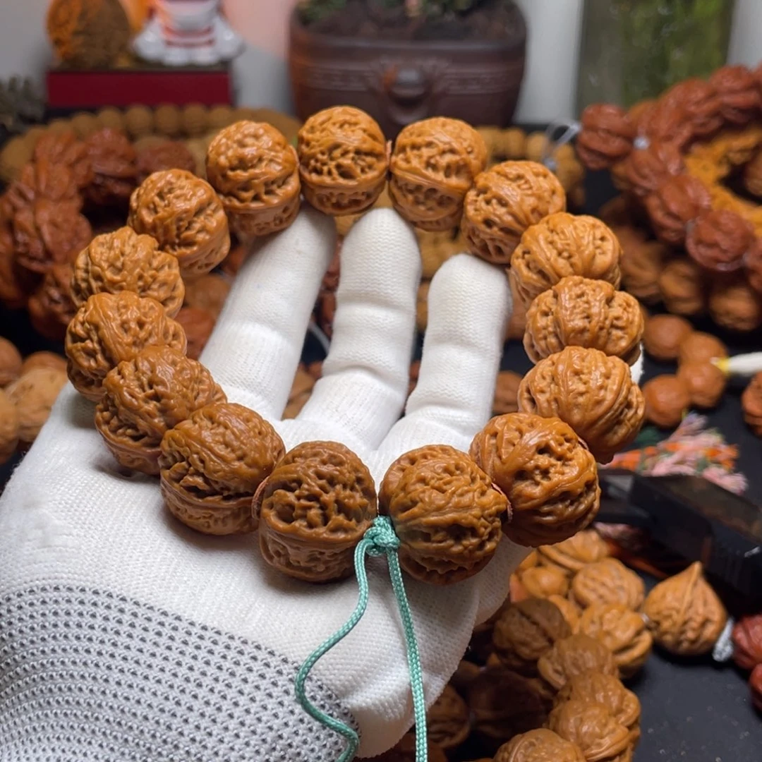 文玩核桃手串一*八棱