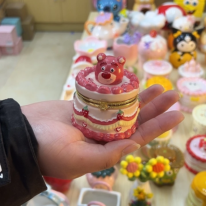 摆件陶瓷等行业的产品